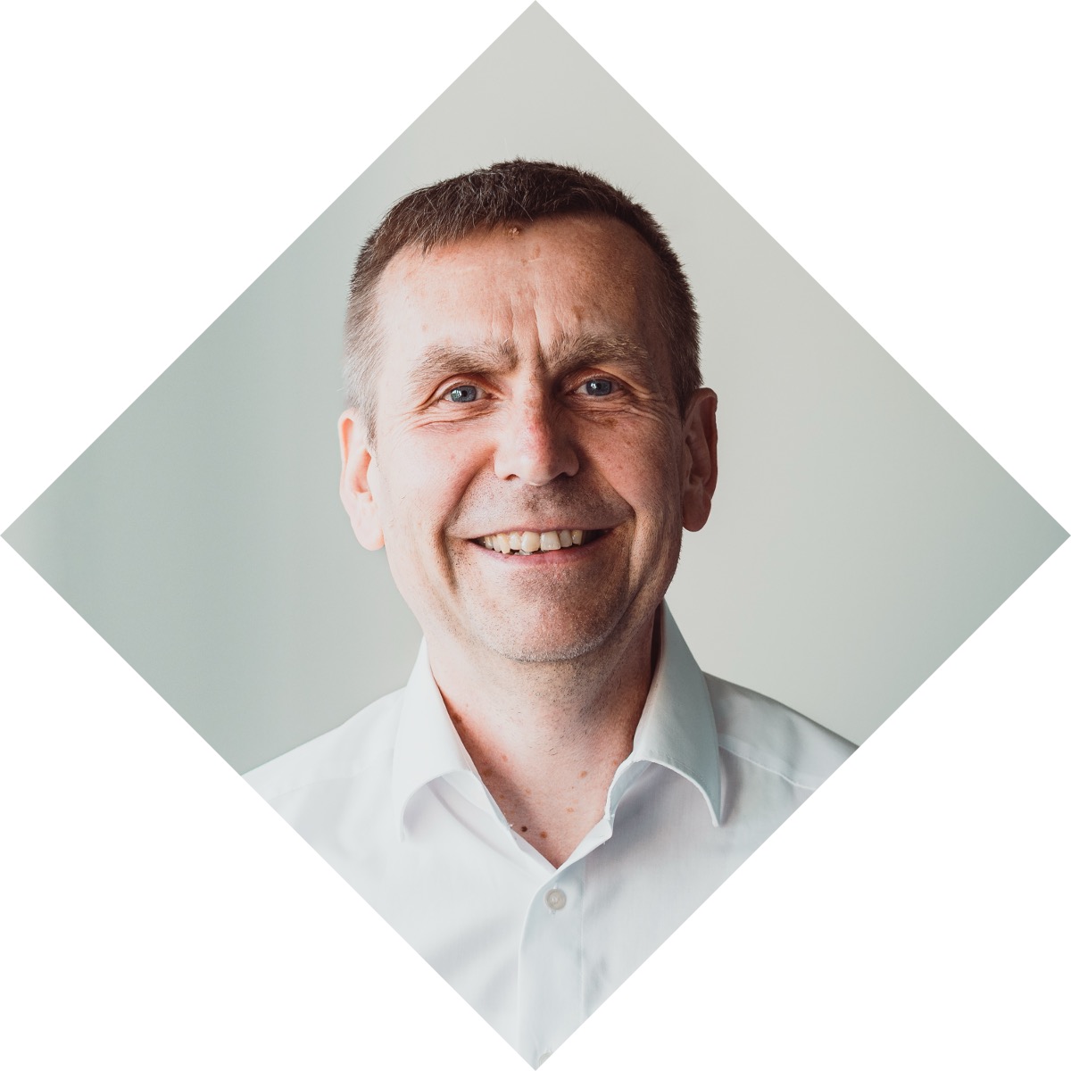 systemum-portrait-10